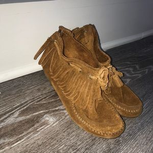 Moccasin booties!